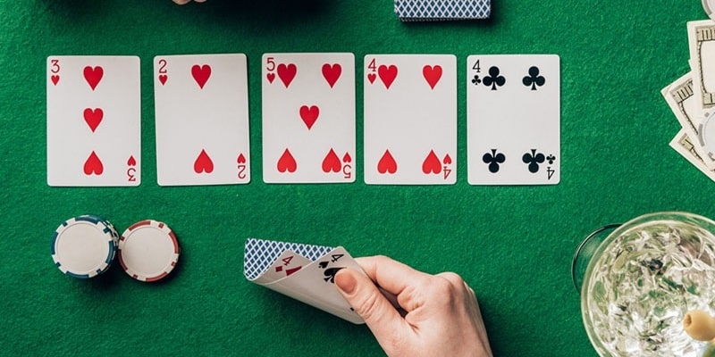 Mẹo Chơi Poker Kubet Nâng Cao: Bí Quyết Đọc Vị Tâm Lý Đối Thủ